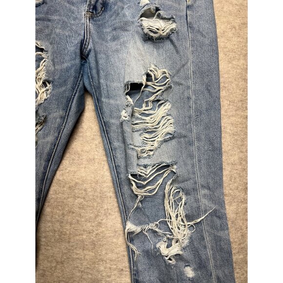 American Eagle Outfitters Hi-Rise Girlfriend Distressed Thrashed Jeans 10 Short - Picture 3 of 12
